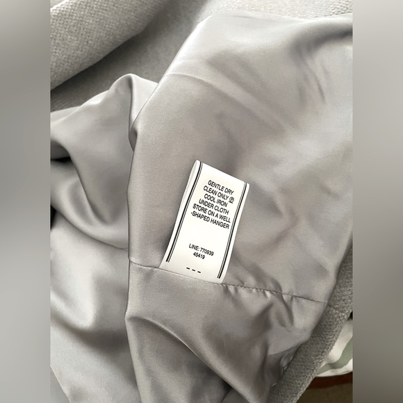 Size 8 Portman’s Grey Coat - Picture 10 of 10